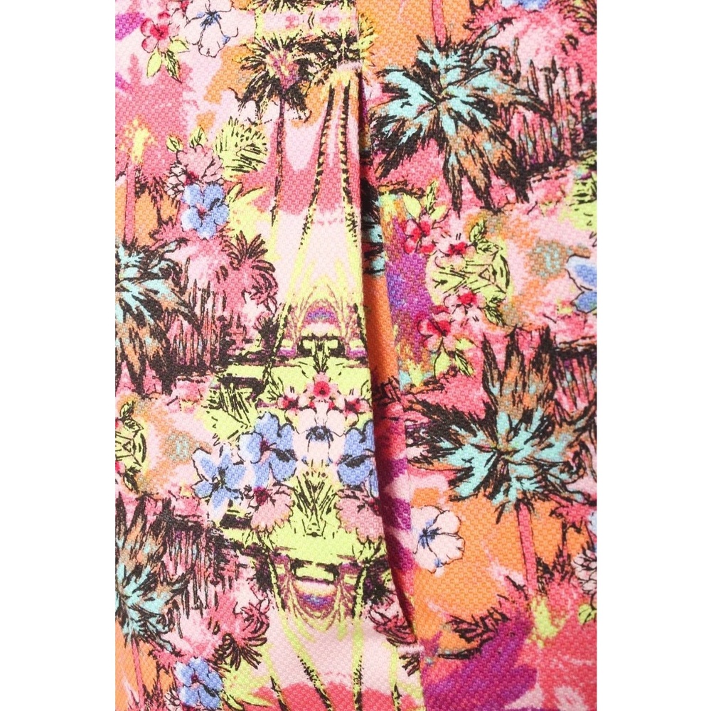 VICTORIA’S SECRET High Waist Tropical Pattern Shorts NWOT - Picture 4 of 6